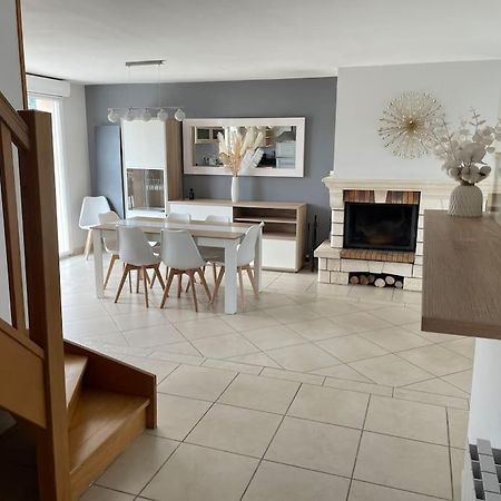 Maison D'Hotes Baslieux-sous-Chatillon Экстерьер фото